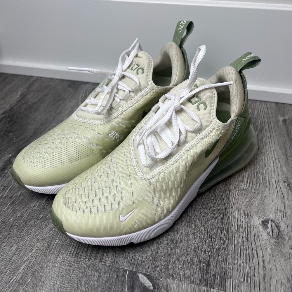 Nike Air Max 270